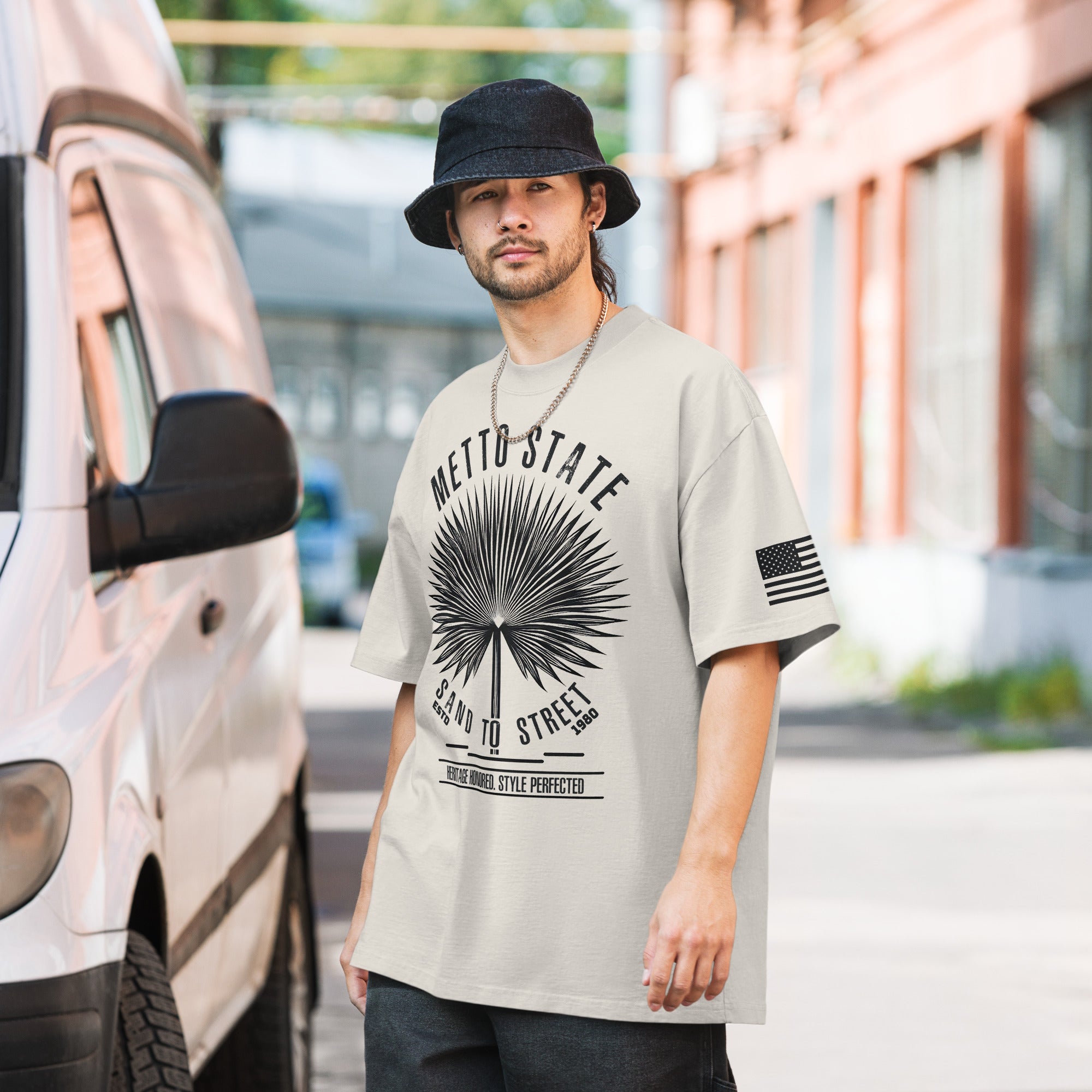 Metto Street Oversized Tee